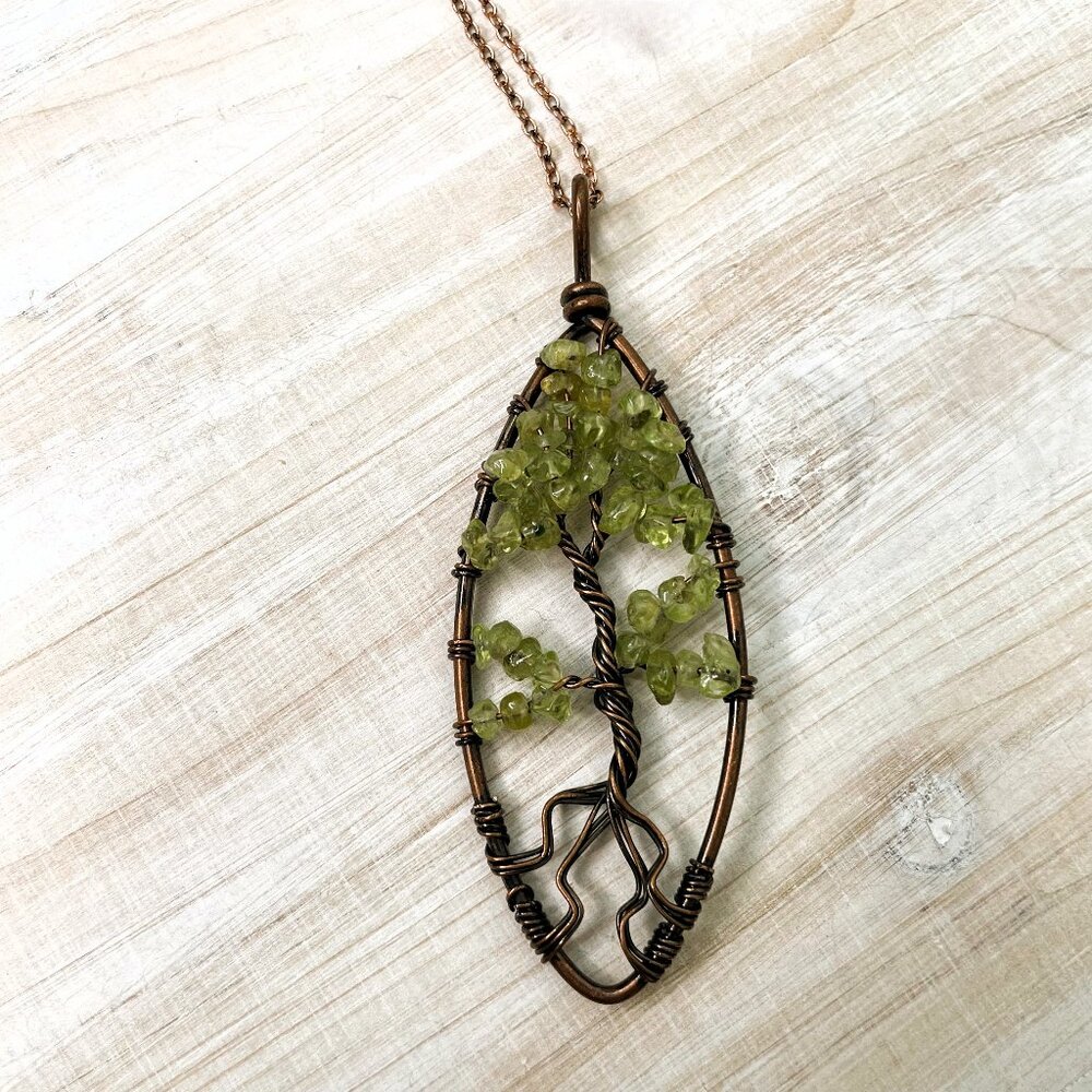 2 TREE NECKLACES Brass wire wrapped Aquamarine & Peridot chip stones - Picture 3 of 5